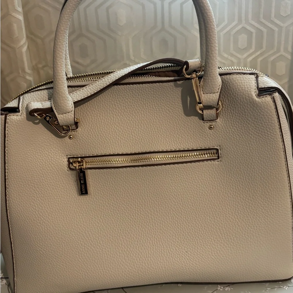 Anne Klein Elegant Cream Handbag with Scarf Accent - Picture 2 of 7